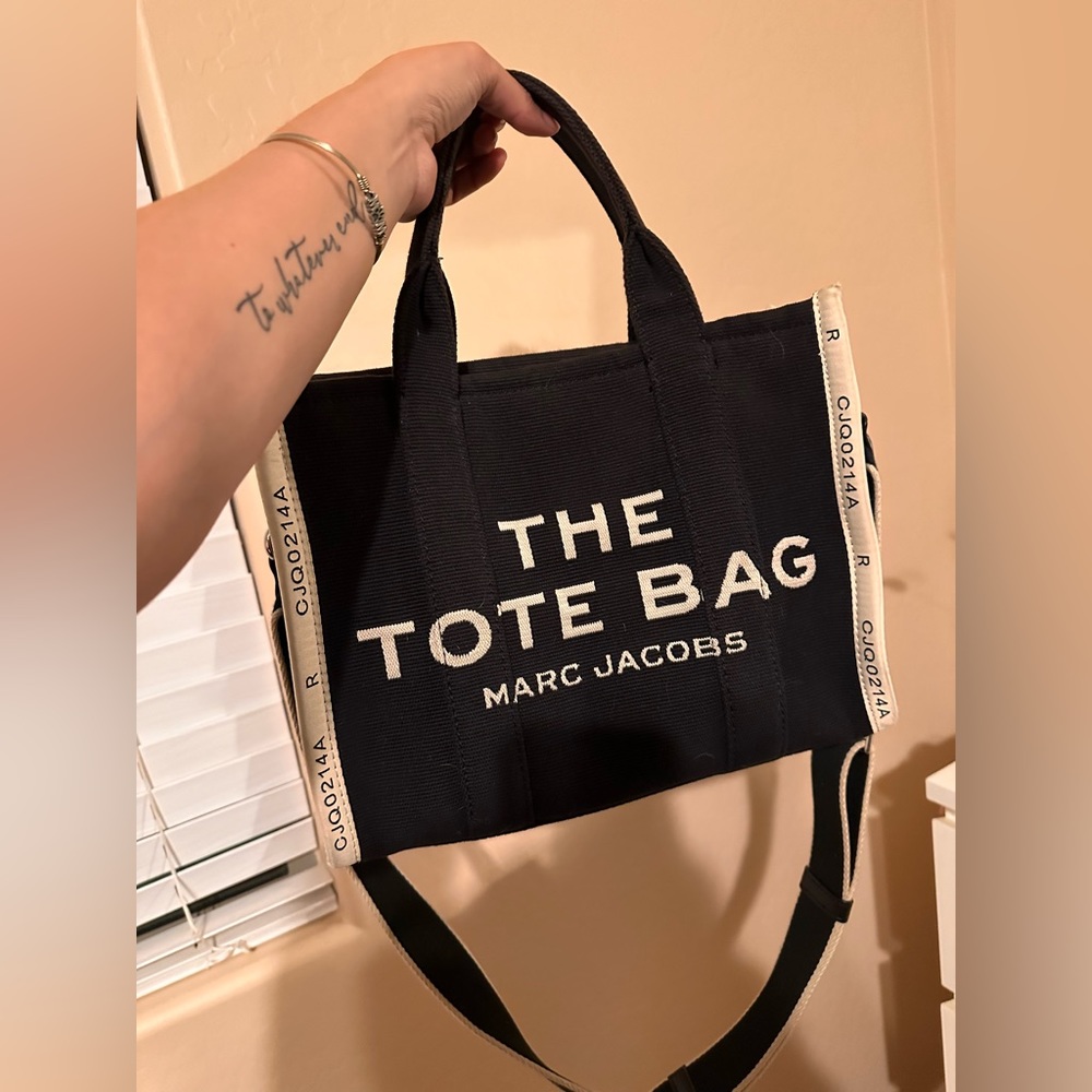 Two Marc Jacob’s tote bags